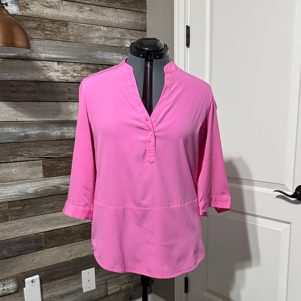 Antilia Femme Vibrant Pink Button-Down Blouse